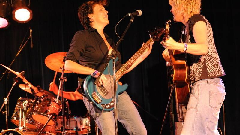 Jacqui Walter on stage