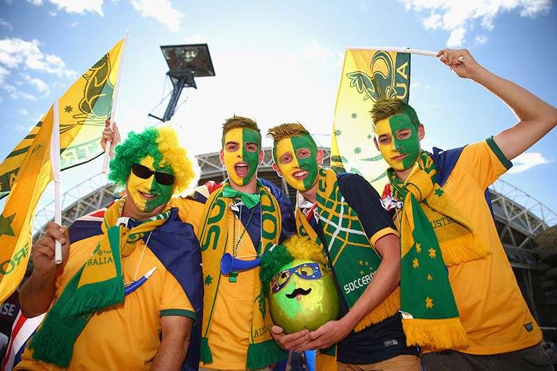 Socceroos 2015 Asia Cup Fans Dressed in Green and Gold